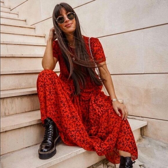 Like New Zara Petite Black Floral Print Smocked Maxi Red Dress - Picture 4 of 7